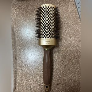 Nano Thermic square brush, smoothed, straightens, defrizzes. New